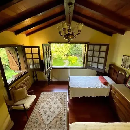 Villa Spacious With Pool In Cabeanca 250 M² *