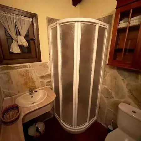 Spacious Villa With Pool In Cabeanca 250 M² 4*