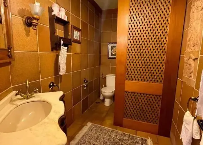 Spacious Villa With Pool In Cabeanca 250 M² Vila